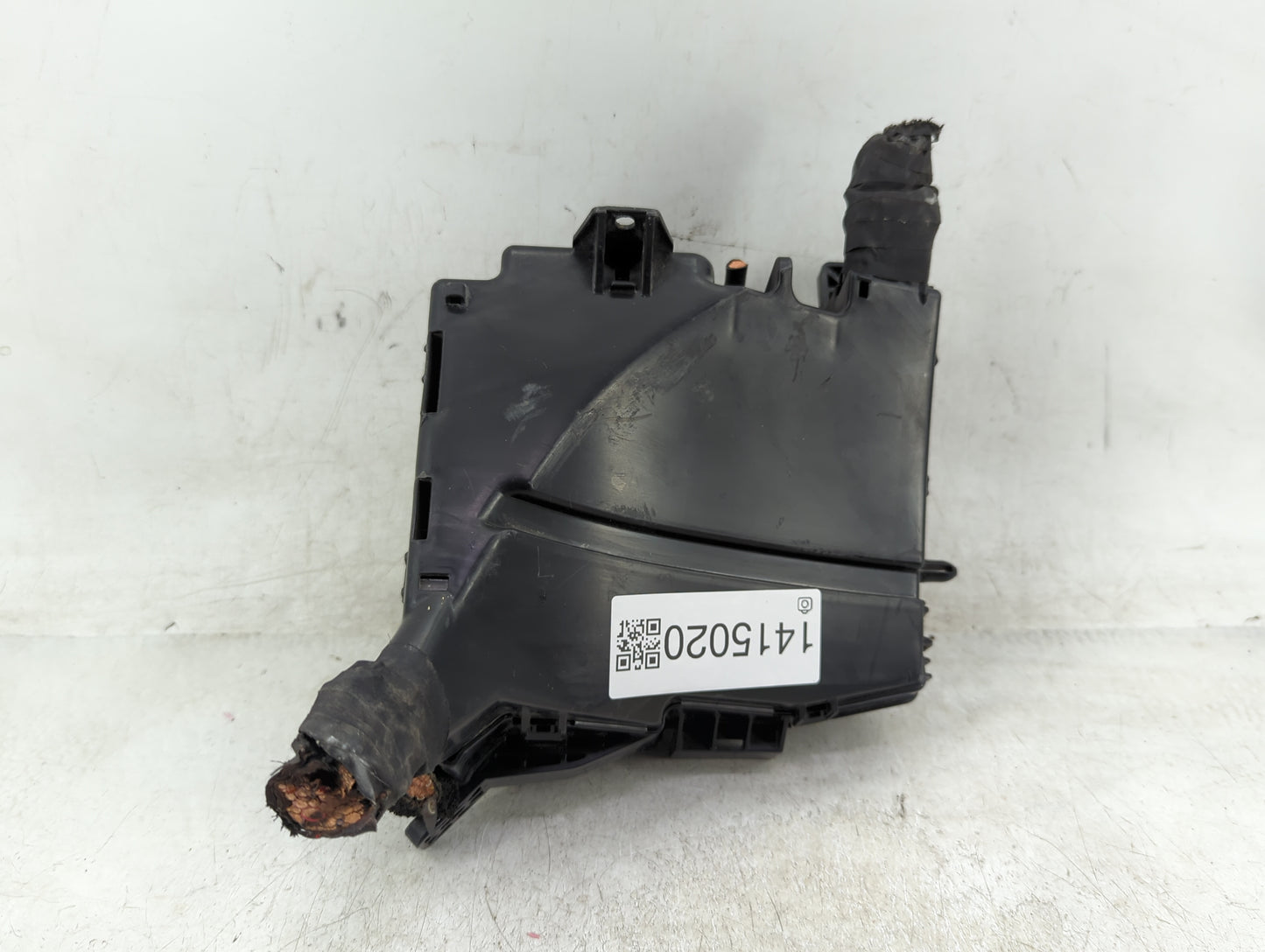 2014-2015 Kia Optima Fusebox Fuse Box Panel Relay Module P/N:91260-2T100 Fits Fits 2014 2015 OEM Used Auto Parts - Oemusedau