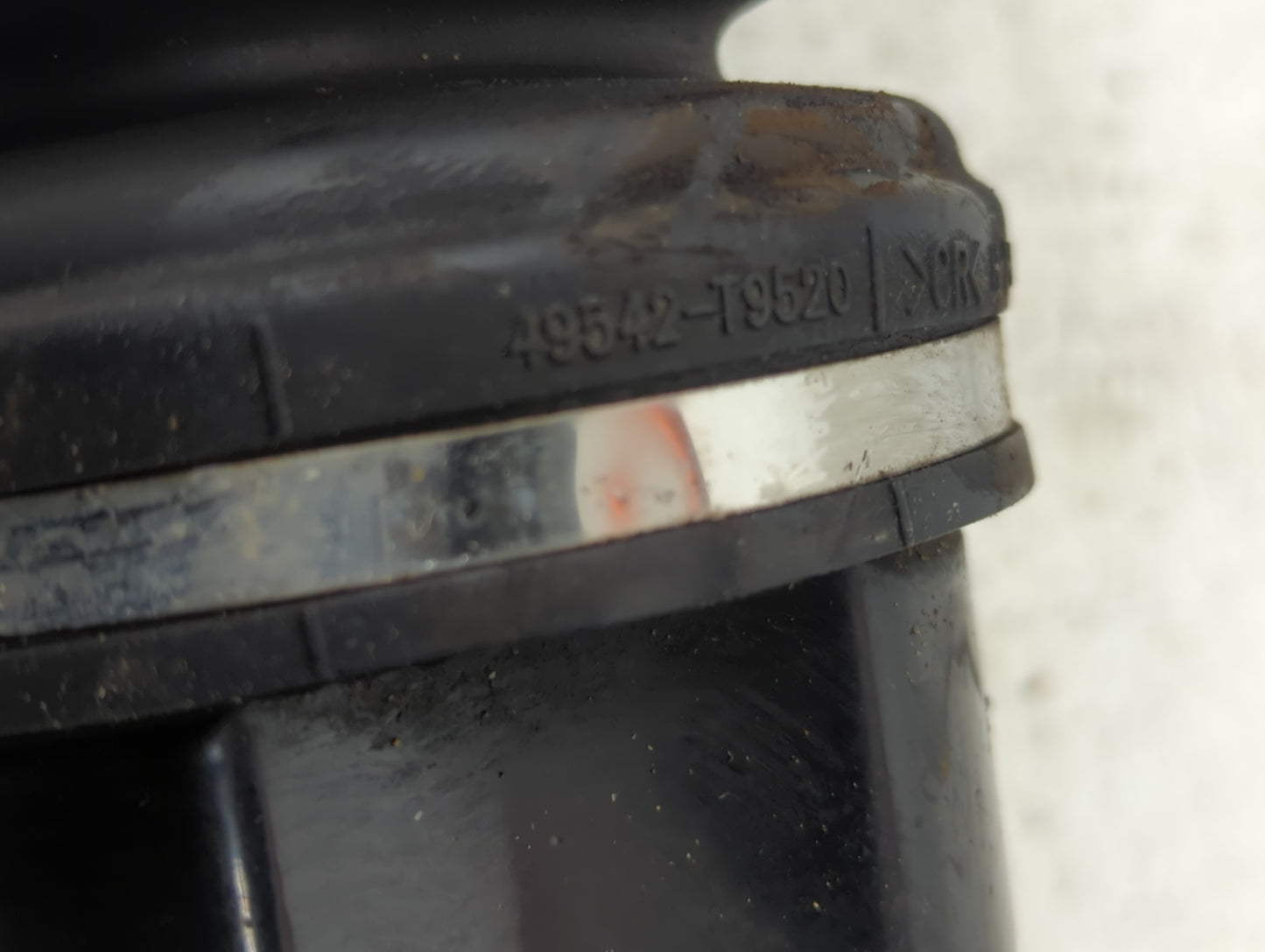 2014-2015 Kia Optima Axle Shaft Front Passenger Cv C/v - Oemusedautoparts1.com