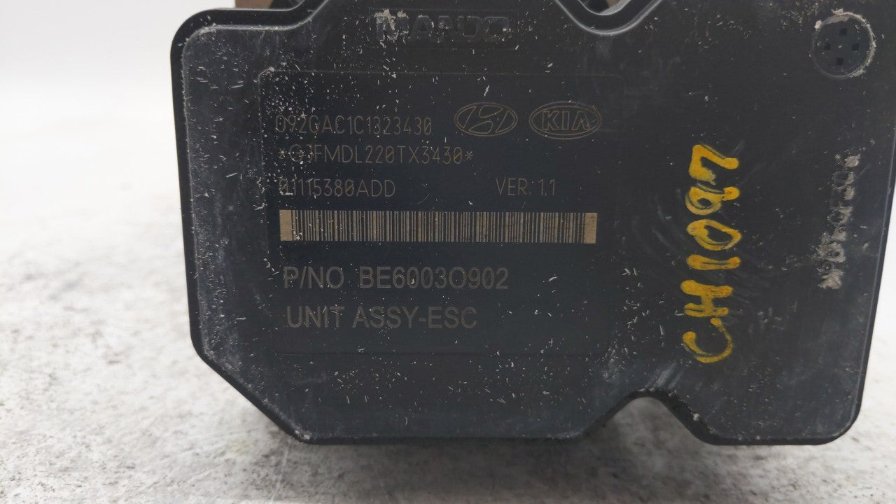 2014-2015 Kia Optima ABS Pump Control Module Replacement P/N:BE6003O902 58920-2T870 Fits Fits 2014 2015 OEM Used Auto Parts
