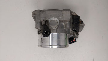 2011-2015 Kia Optima Throttle Body P/N:35100-2G700 Fits Fits 2011 2012 2013 2014 2015 2016 OEM Used Auto Parts