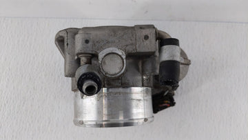 2011-2015 Kia Optima Throttle Body P/N:35100-2G700 Fits Fits 2011 2012 2013 2014 2015 2016 OEM Used Auto Parts
