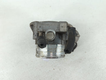 2011-2015 Kia Optima Throttle Body P/N:904501 0001 35100-2G700 Fits Fits 2011 2012 2013 2014 2015 2016 OEM Used Auto Parts