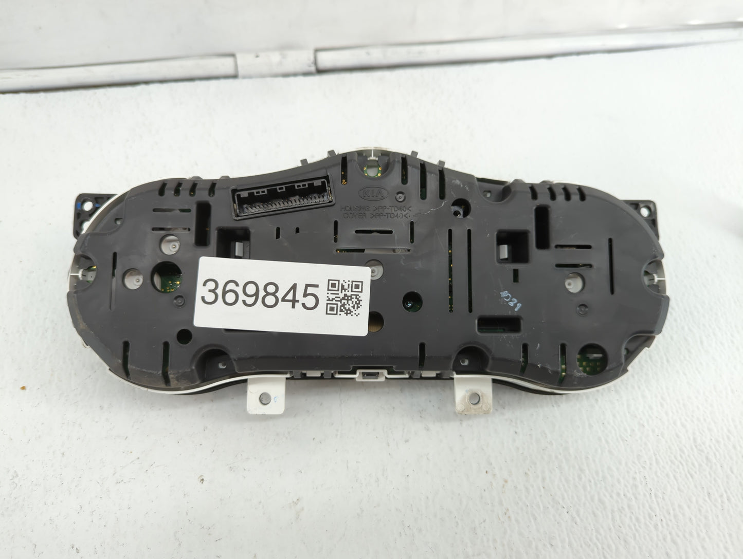 2014-2015 Kia Optima Instrument Cluster Speedometer Gauges P/N:94031-2T270 Fits Fits 2014 2015 OEM Used Auto Parts - Oemused