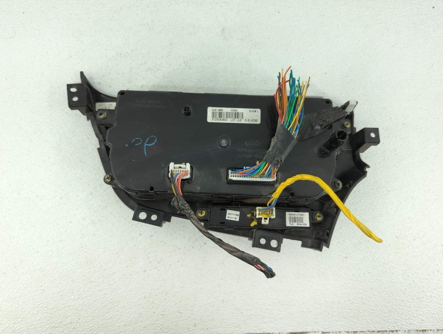 2014-2016 Kia Optima Climate Control Module Temperature AC/Heater Replacement P/N:972504UBG0 972504UCF0 Fits Fits 2014 2015
