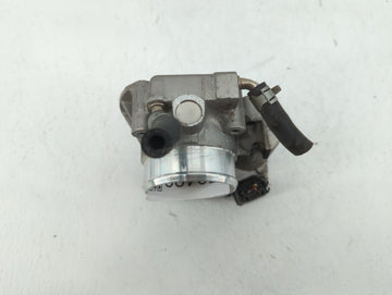 2011-2016 Kia Optima Throttle Body P/N:35100-2G700 35100-2G800 Fits Fits 2011 2012 2013 2014 2015 2016 OEM Used Auto Parts