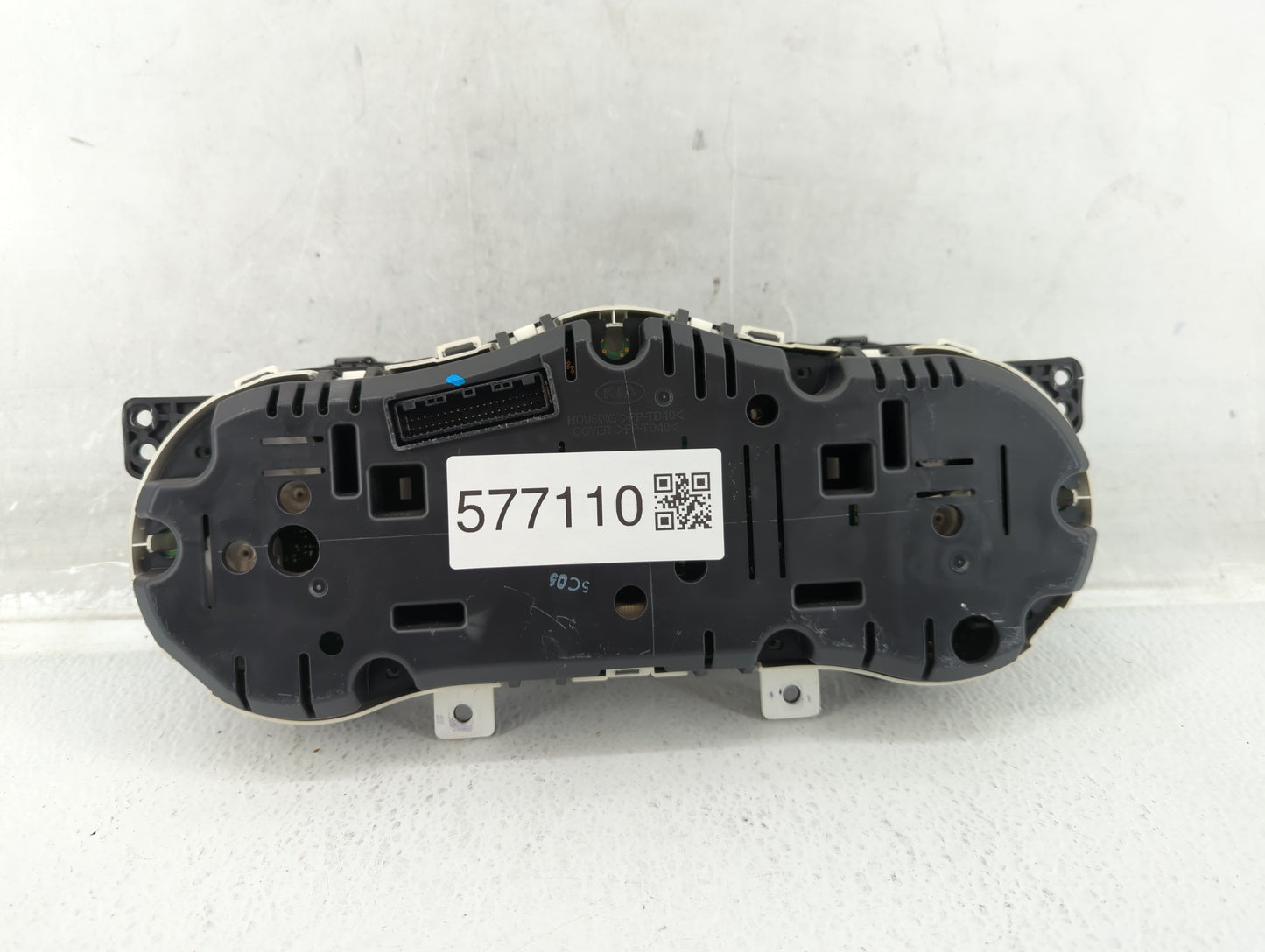 2014-2015 Kia Optima Instrument Cluster Speedometer Gauges P/N:94031-2T270 Fits Fits 2014 2015 OEM Used Auto Parts - Oemused
