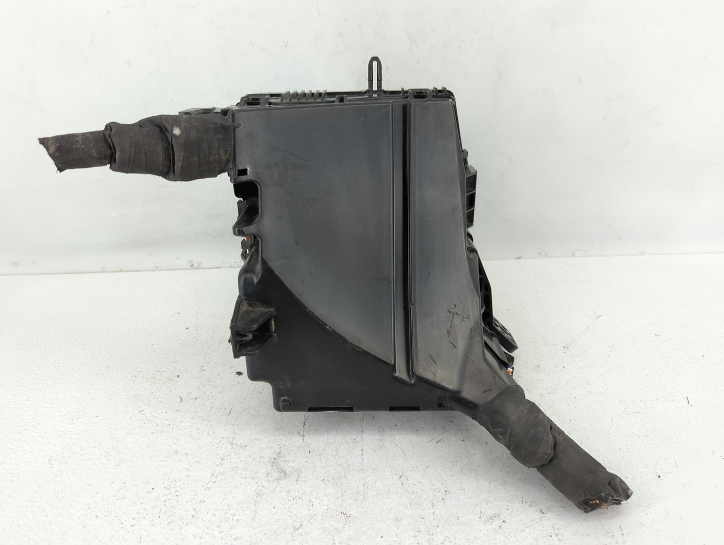 2014-2015 Kia Optima Fusebox Fuse Box Panel Relay Module P/N:91259 2T010 Fits Fits 2014 2015 OEM Used Auto Parts - Oemusedau