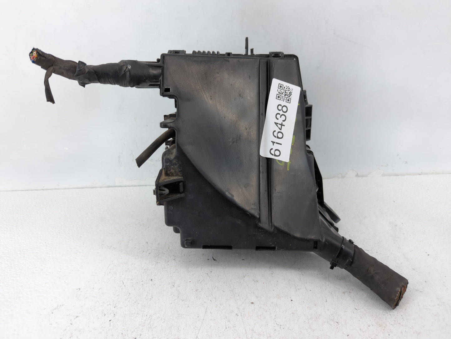 2014-2015 Kia Optima Fusebox Fuse Box Panel Relay Module P/N:91955-2T730QQK Fits Fits 2014 2015 OEM Used Auto Parts - Oemuse