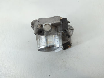 2011-2015 Kia Optima Throttle Body P/N:35100-2G700 Fits Fits 2011 2012 2013 2014 2015 2016 OEM Used Auto Parts