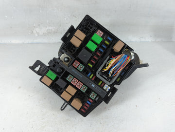 2014-2015 Kia Optima Fusebox Fuse Box Panel Relay Module P/N:91955-2T740 Fits Fits 2014 2015 OEM Used Auto Parts