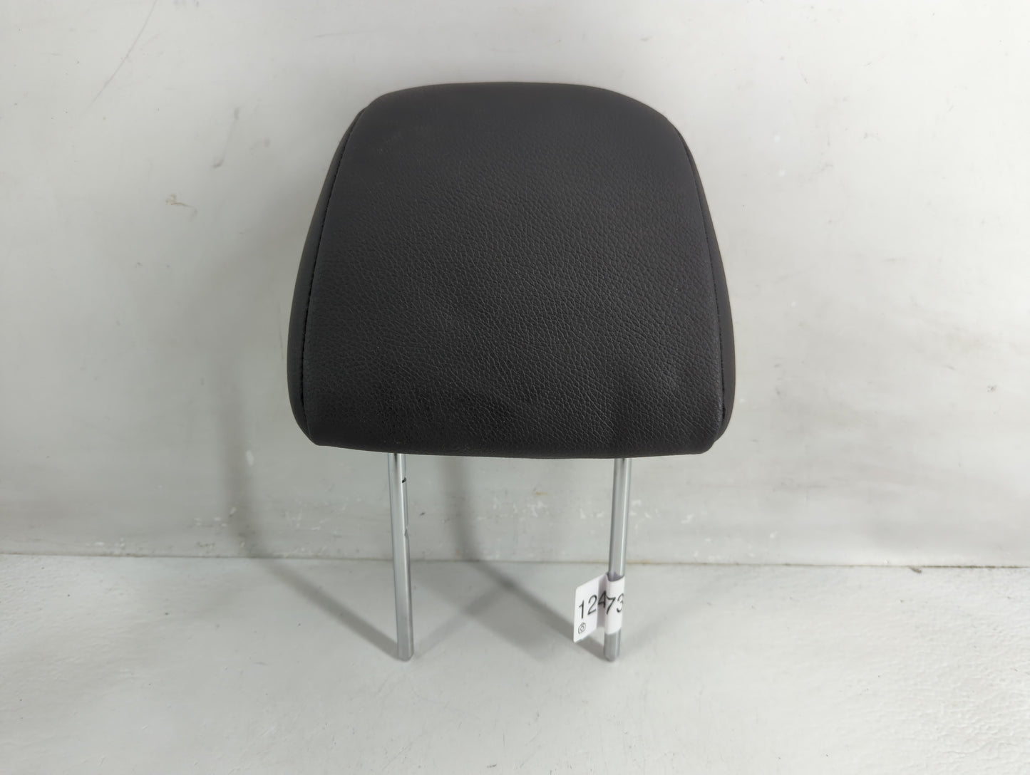 2015 Kia Sorento Headrest Head Rest Rear Seat Fits OEM Used Auto Parts - Oemusedautoparts1.com