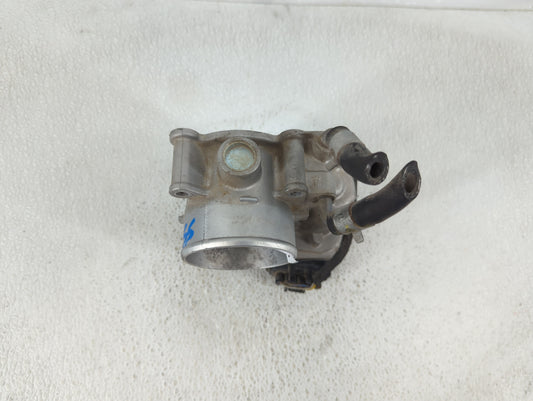 2014-2019 Kia Soul Throttle Body P/N:35100-2E000 Fits Fits 2011 2012 2013 2014 2015 2016 2017 2018 2019 2020 2021 OEM Used Auto Parts