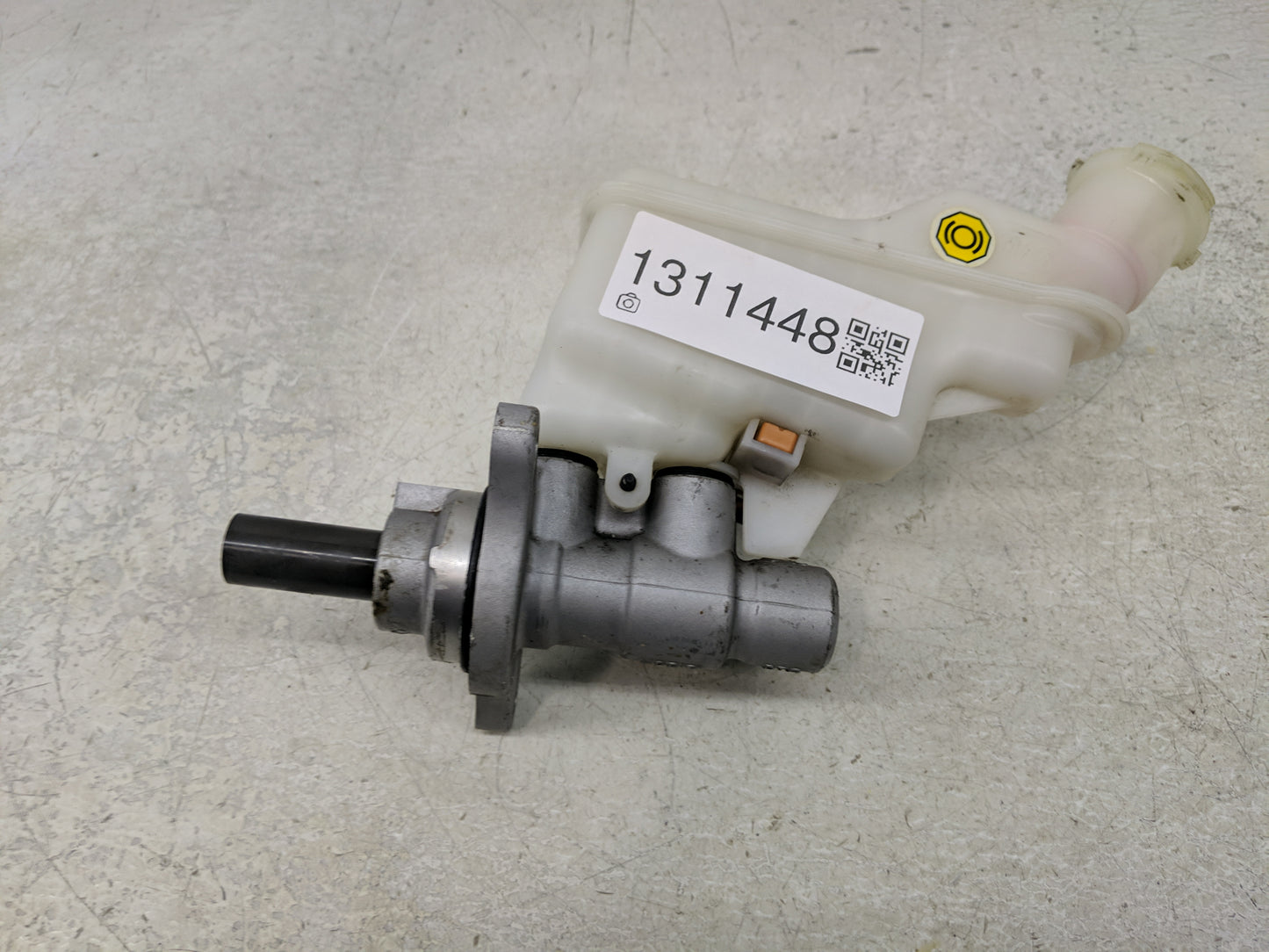 2014-2016 Kia Soul Brake Master Cylinder - Oemusedautoparts1.com