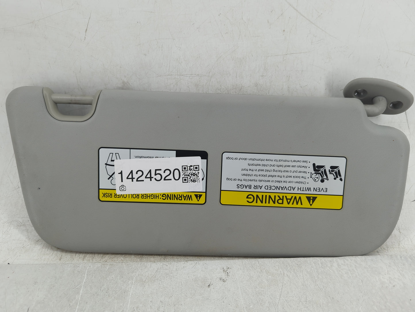 2014-2019 Kia Soul Sun Visor Shade Replacement Driver Left Mirror Fits Fits 2014 2015 2016 2017 2018 2019 OEM Used Auto Part