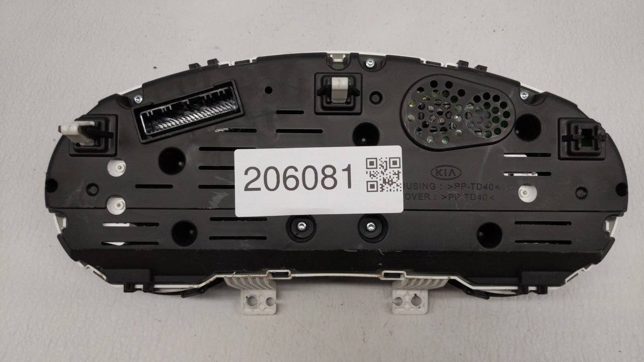 2014-2015 Kia Soul Instrument Cluster Speedometer Gauges P/N:94006-B2540 Fits Fits 2014 2015 OEM Used Auto Parts - Oemusedau