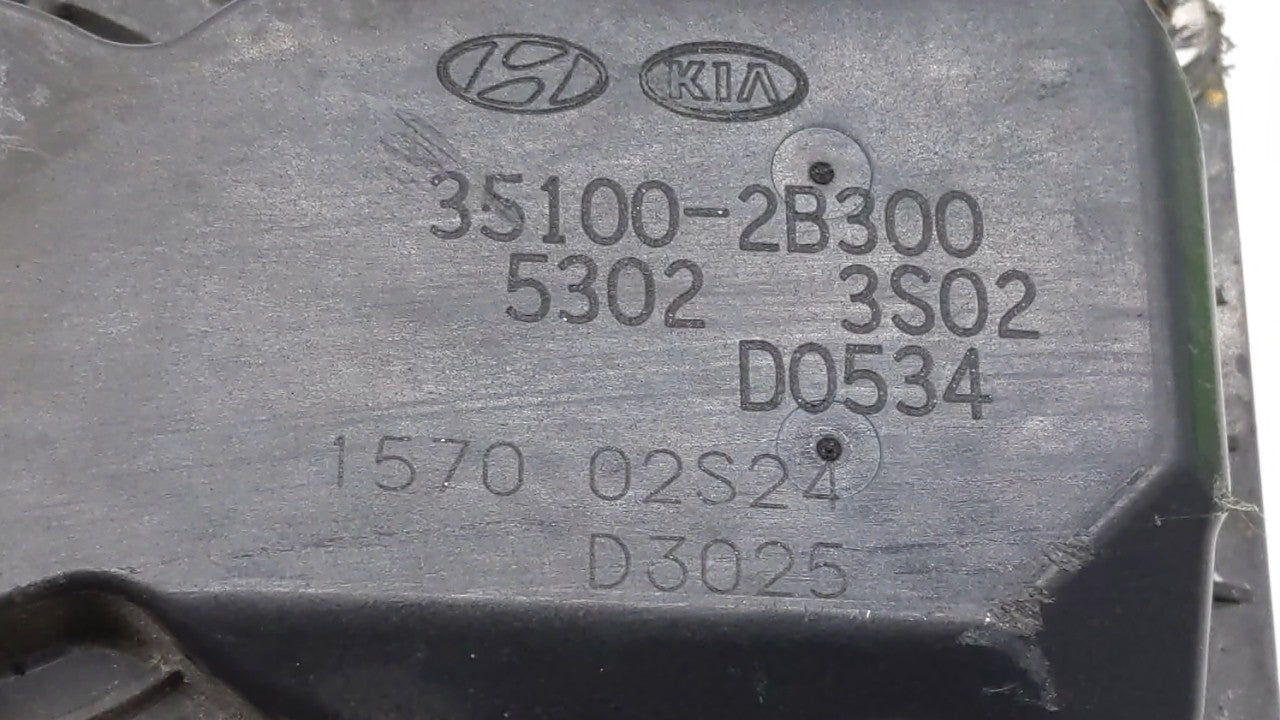 2012-2019 Kia Soul Throttle Body P/N:5302-1S02 35100-2B300 Fits Fits 2012 2013 2014 2015 2016 2017 2018 2019 OEM Used Auto P
