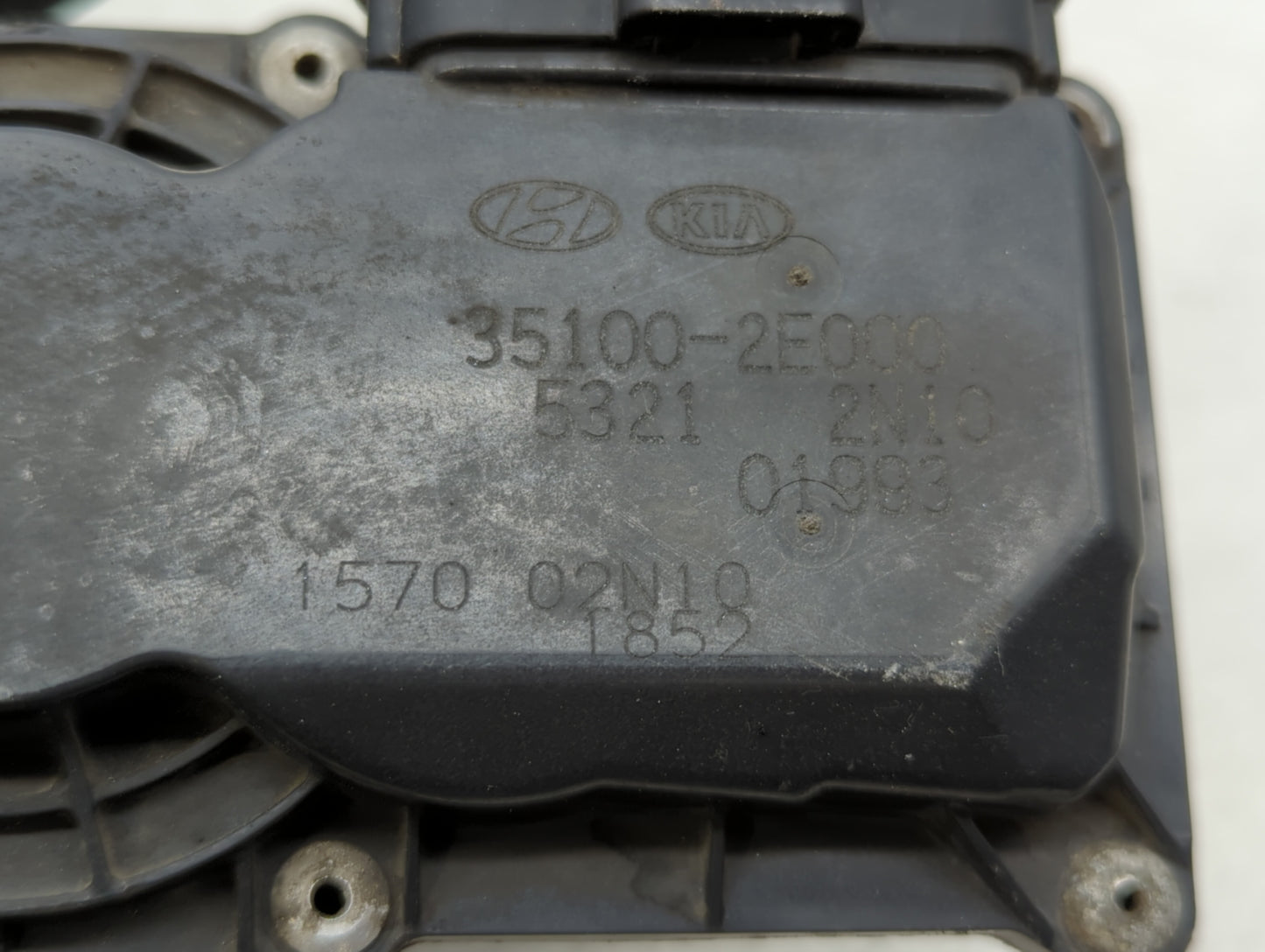 2014-2019 Kia Soul Throttle Body P/N:35100-2E000 1302150124, 35100-2E710 Fits Fits 2011 2012 2013 2014 2015 2016 2017 2018 2