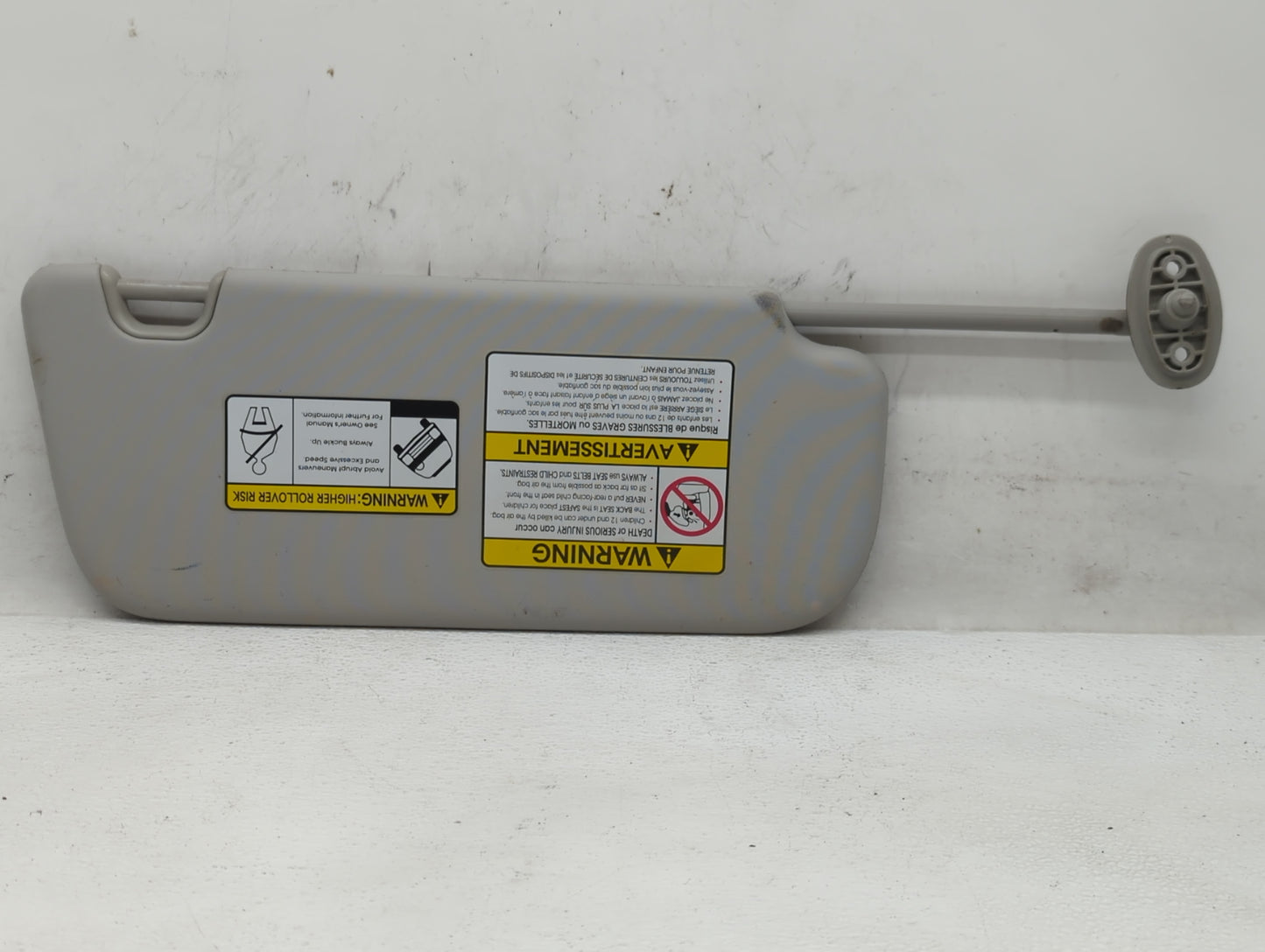 2014-2019 Kia Soul Sun Visor Shade Replacement Driver Left Mirror Fits Fits 2014 2015 2016 2017 2018 2019 OEM Used Auto Part