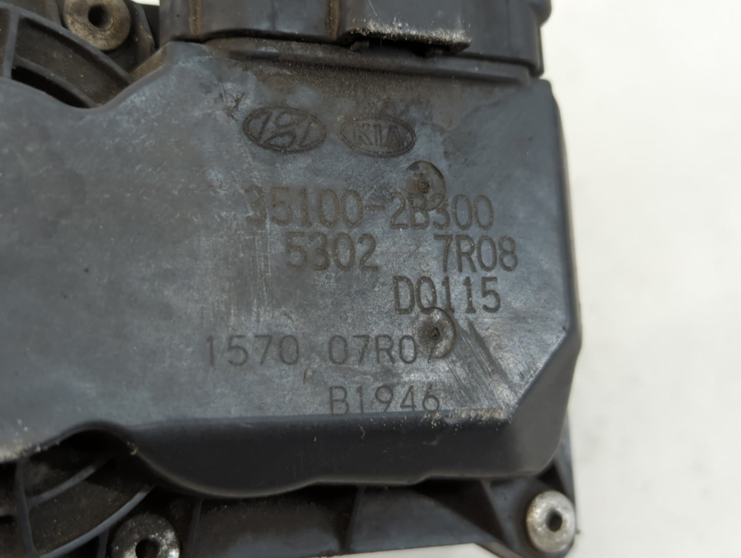 2014-2019 Kia Soul Throttle Body P/N:35100-2B300 Fits Fits 2011 2012 2013 2014 2015 2016 2017 2018 2019 2020 2021 OEM Used A