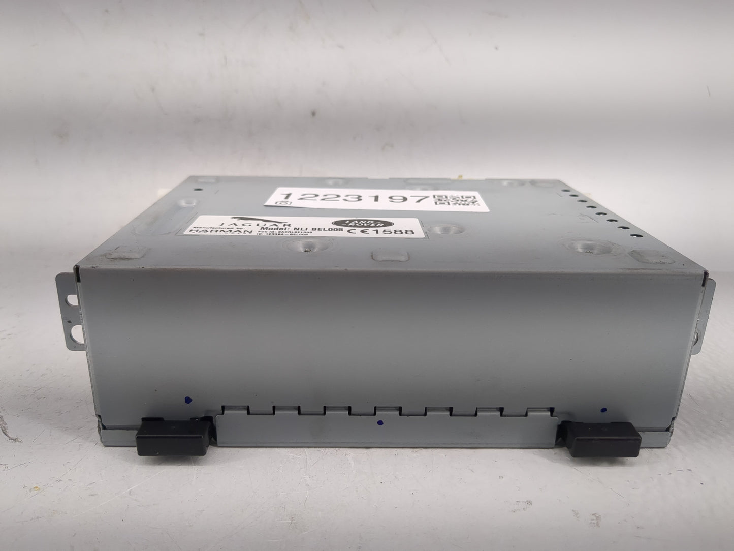 2015-2016 Land Rover Discovery Sport Radio AM FM Cd Player Receiver Replacement P/N:FK72-18K812-DH Fits Fits 2015 2016 OEM U