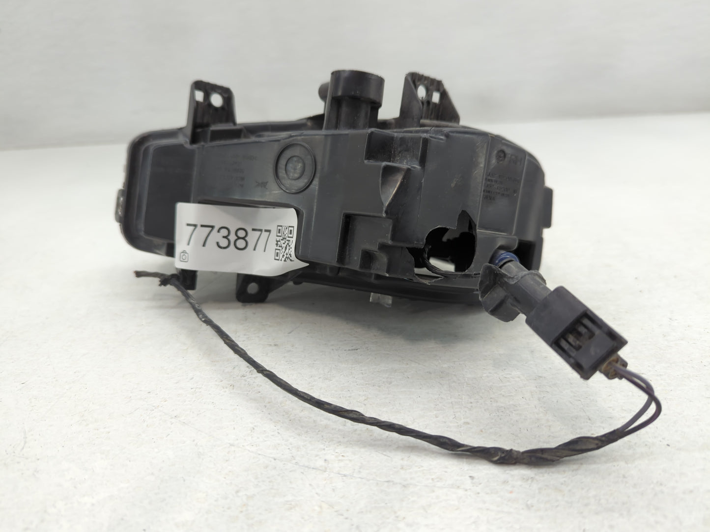 2015 Discovery Sport Passenger Right Oem Head Light Headlight Lamp - Oemusedautoparts1.com