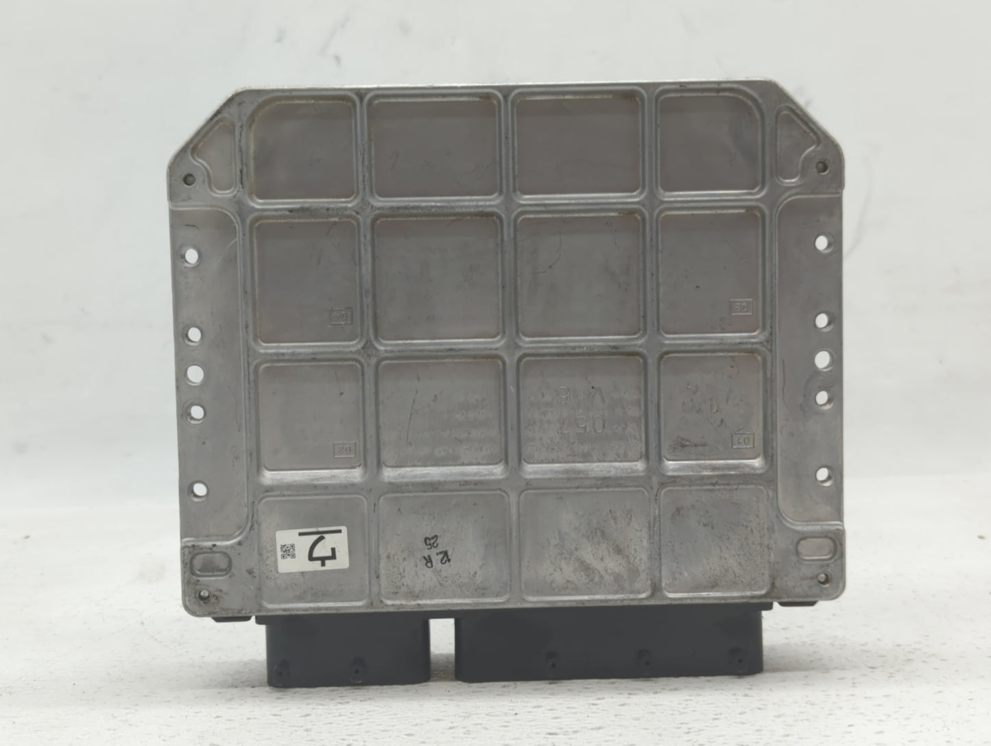 2015-2017 Lexus Ct200h PCM Engine Control Computer ECU ECM PCU OEM P/N:89661-76160 Fits Fits 2015 2016 2017 OEM Used Auto Pa