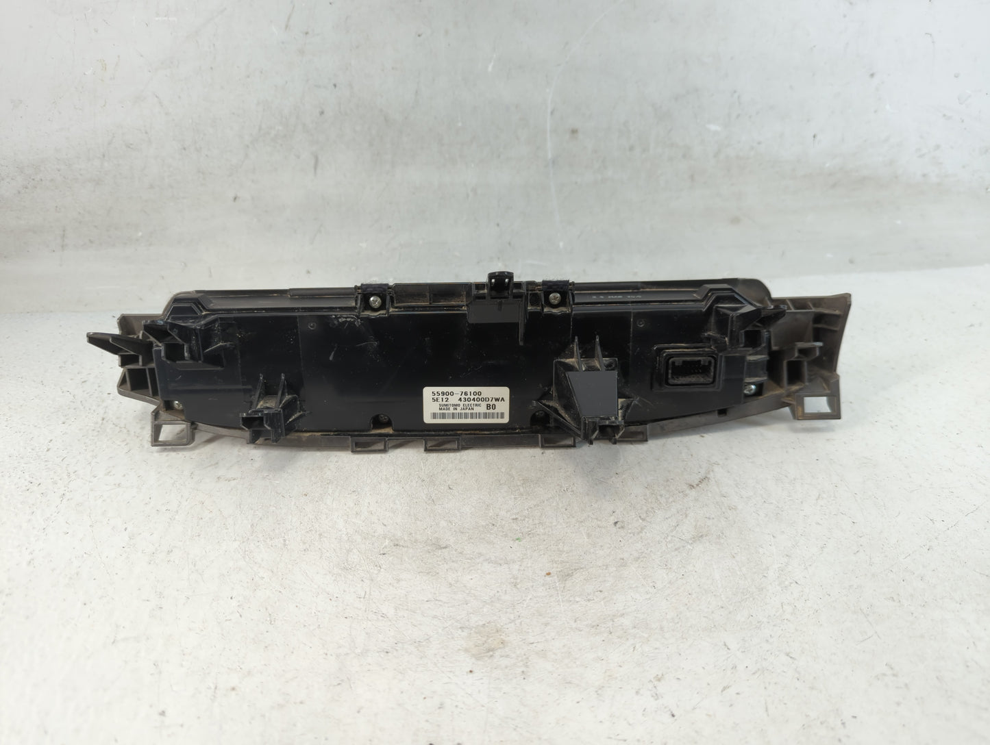 2014-2017 Lexus Ct200h Climate Control Module Temperature AC/Heater Replacement P/N:55900-76100 Fits Fits 2014 2015 2016 201