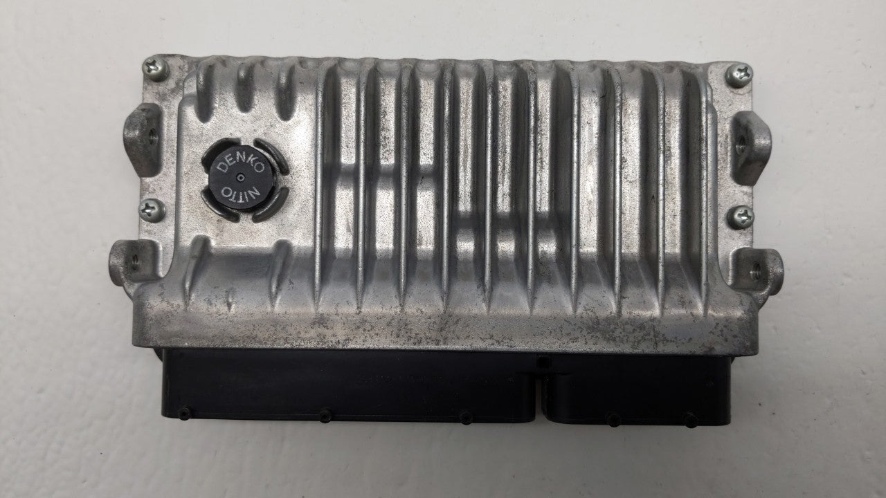 2015 Lexus Es300h PCM Engine Control Computer ECU ECM PCU OEM P/N:89661-33Q40 Fits OEM Used Auto Parts - Oemusedautoparts1.c
