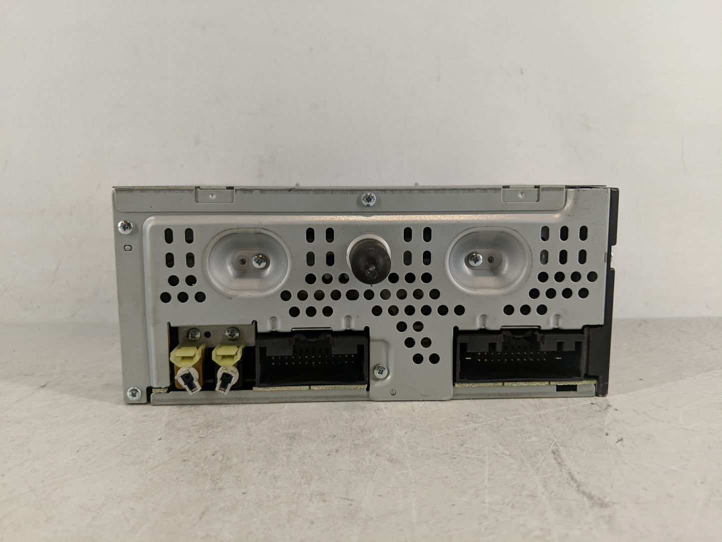 2015 Lincoln Mkc Radio AM FM Cd Player Receiver Replacement P/N:EJ7T-19C107-AG Fits OEM Used Auto Parts - Oemusedautoparts1.