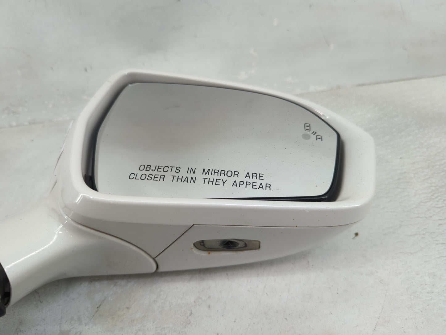 2015-2019 Lincoln Mkc Passenger Side View Mirror - Right Door Mirror OEM Used - Oemusedautoparts1.com