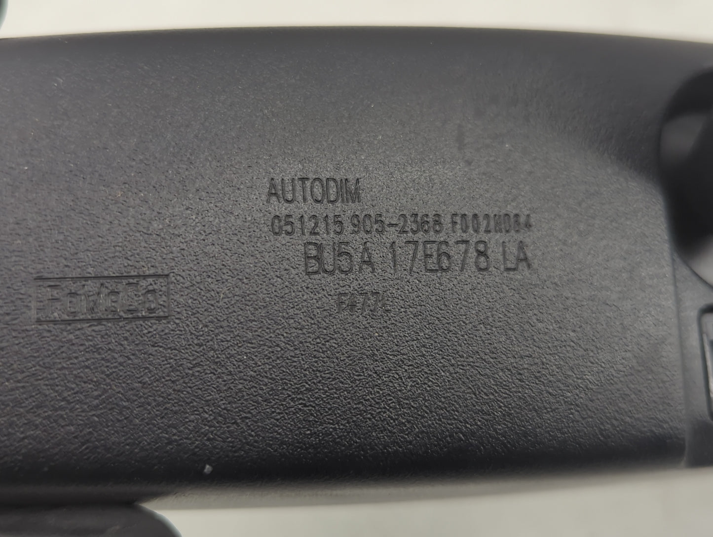 2015-2016 Lincoln Mkc Interior Rear View Mirror Replacement OEM P/N:BU5A17E678LA Fits Fits 2015 2016 OEM Used Auto Parts - O