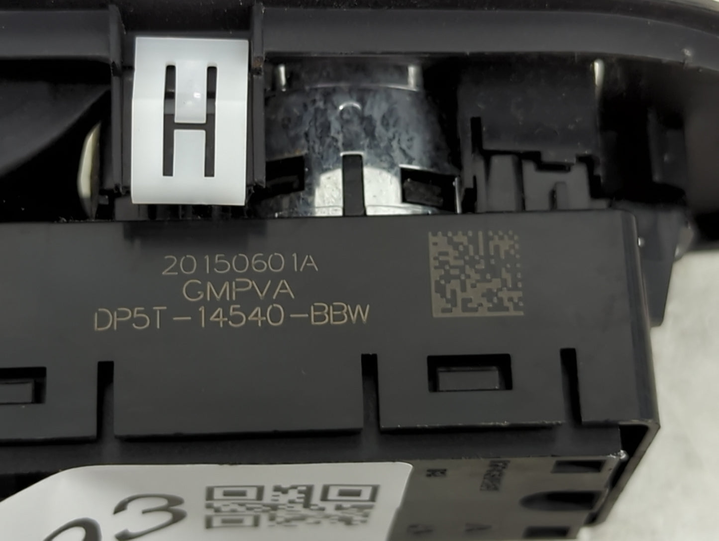 2015-2019 Lincoln Mkc Master Power Window Switch Replacement Driver Side Left P/N:DP5T-14540-BBW Fits OEM Used Auto Parts -