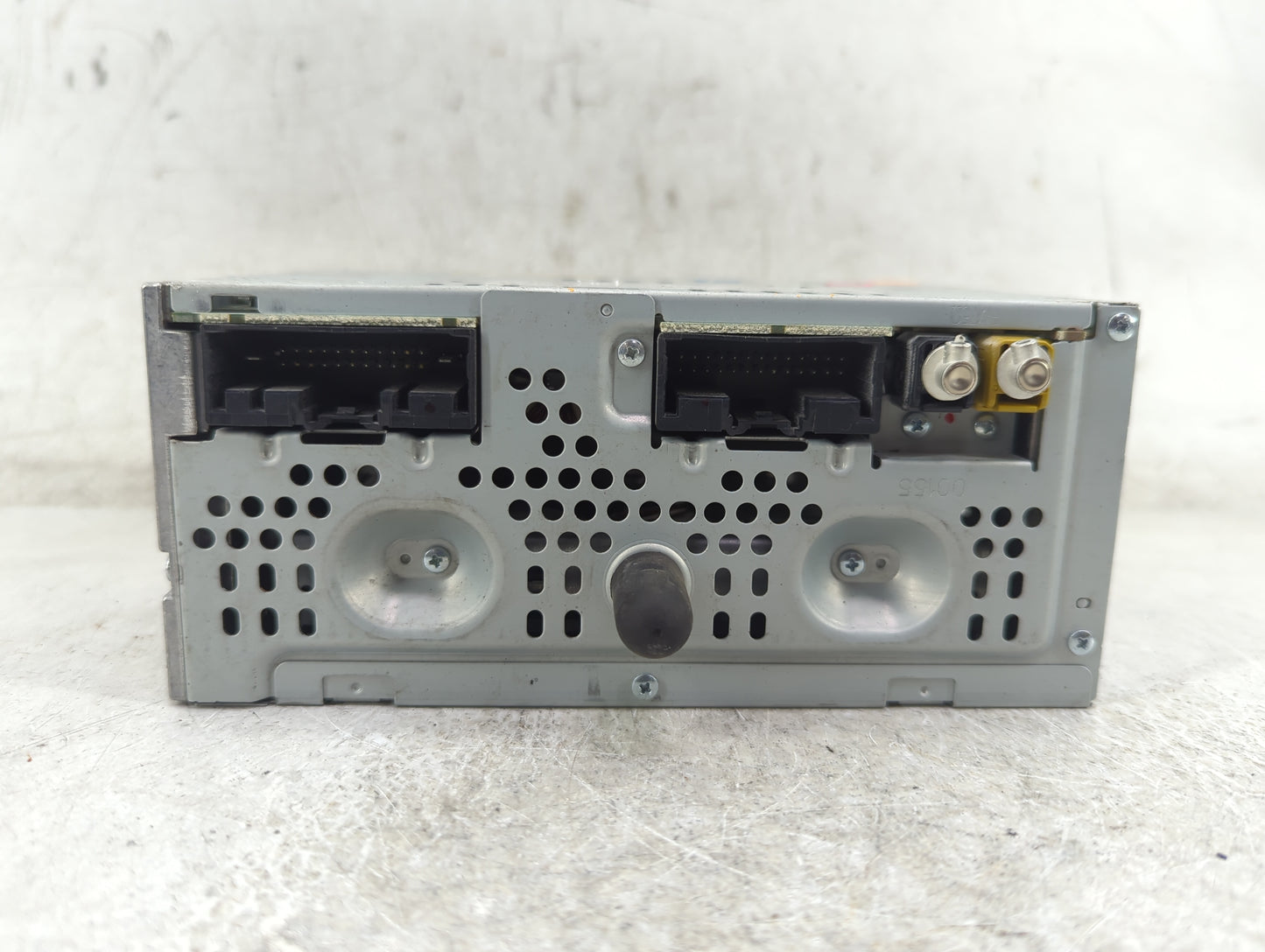 2015 Lincoln Mks Radio AM FM Cd Player Receiver Replacement P/N:DA5T-19C107-LA Fits OEM Used Auto Parts - Oemusedautoparts1.