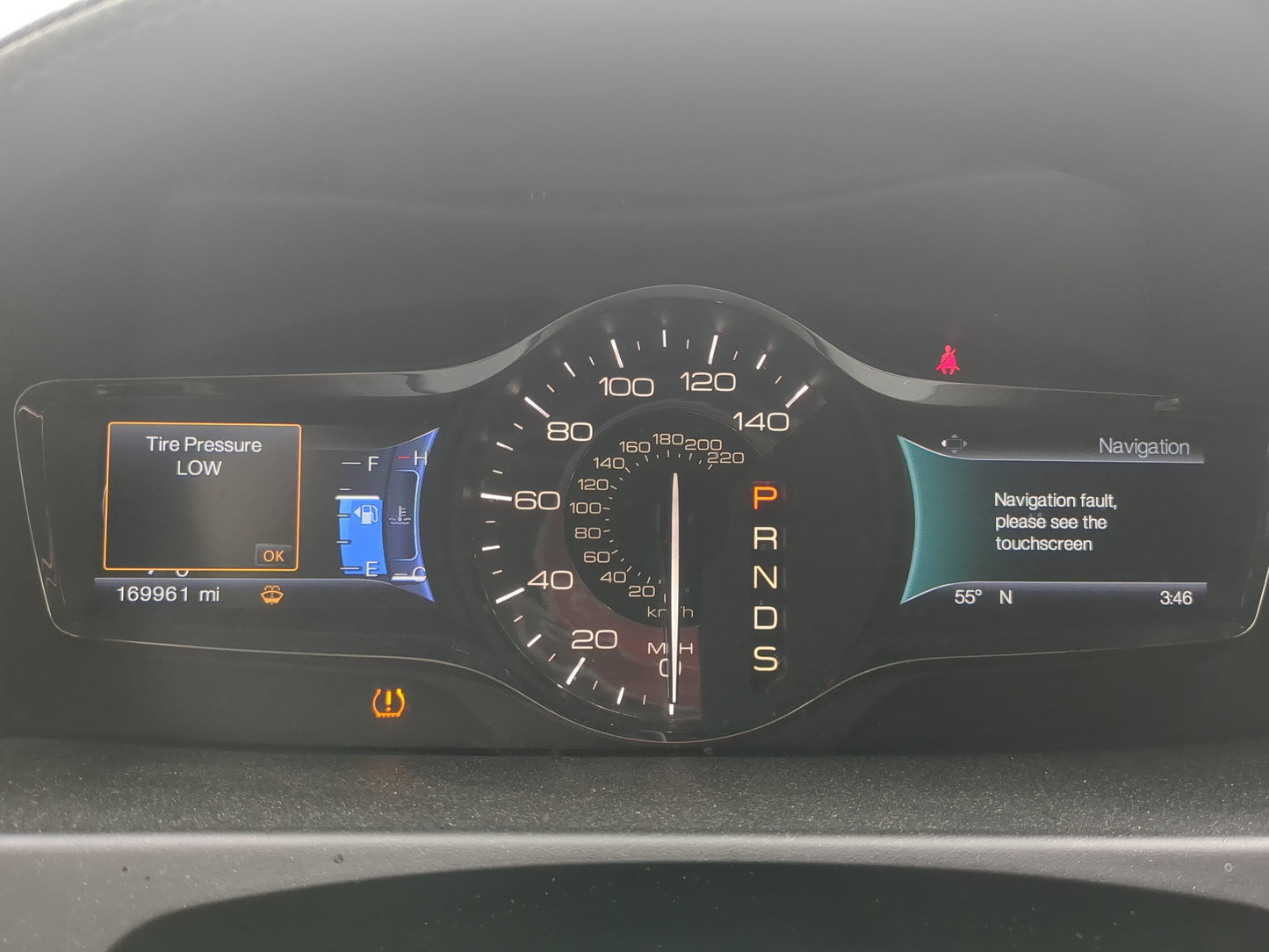 2014-2015 Lincoln Mkx Instrument Cluster Speedometer Gauges Fits Fits 2014 2015 OEM Used Auto Parts - Oemusedautoparts1.com