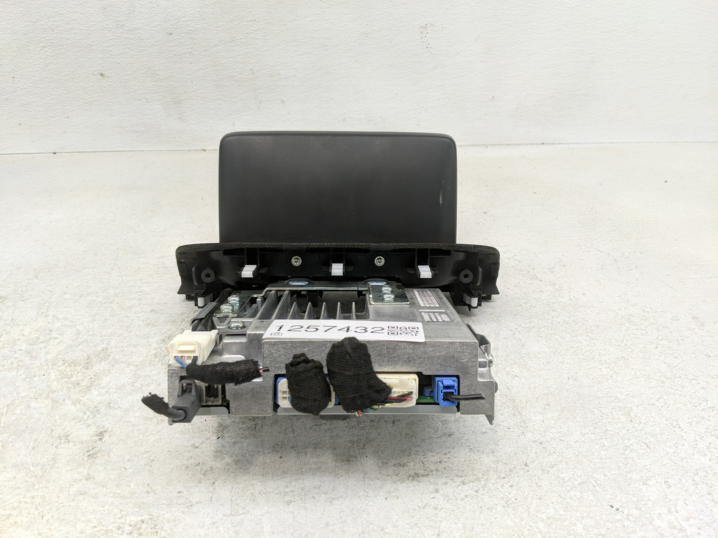 2015 Mazda 3 Radio AM FM Cd Player Receiver Replacement P/N:BHP1 66 9C0 Fits Fits 2004 2005 2006 OEM Used Auto Parts - Oemus