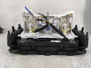 2013-2015 Mazda Cx-5 Climate Control Module Temperature AC/Heater Replacement P/N:KD45 55 710 K9001 Fits Fits 2013 2014 2015 OEM Used Auto Parts