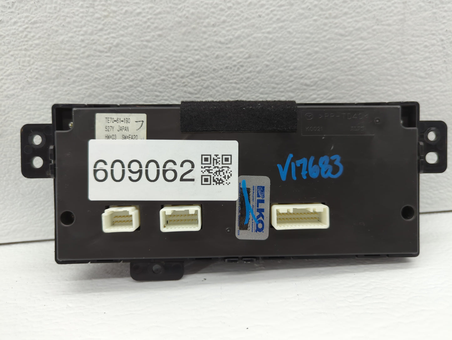 2010-2015 Mazda Cx-9 Climate Control Module Temperature AC/Heater Replacement P/N:TE70-61-190 Fits OEM Used Auto Parts - Oem