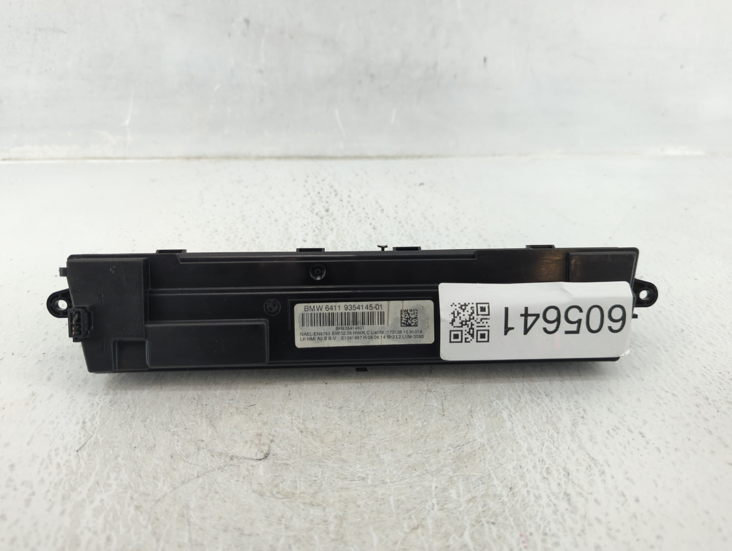 2015 Mercedes-Benz 320 Climate Control Module Temperature AC/Heater Replacement P/N:6411 93541 45-01 Fits Fits 2014 OEM Used