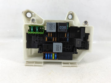 2015-2017 Mercedes-Benz C300 Fusebox Fuse Box Panel Relay Module P/N:>PP-GF35< A 205 540 00 82 Fits Fits 2015 2016 2017 OEM Used Auto Parts