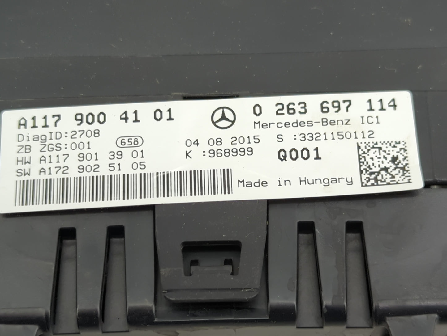 2015 Mercedes-Benz Cla250 Instrument Cluster Speedometer Gauges P/N:A1179004101 0263697114, A1179013901, A1729025105 Miles: