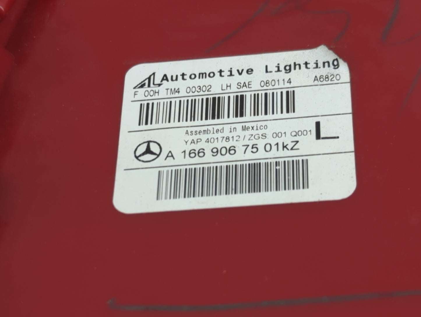 2013-2016 Mercedes-Benz Gl550 Tail Light Assembly Driver Left OEM P/N:A 166 906 75 44ZH-2126 Fits Fits 2013 2014 2015 2016 O