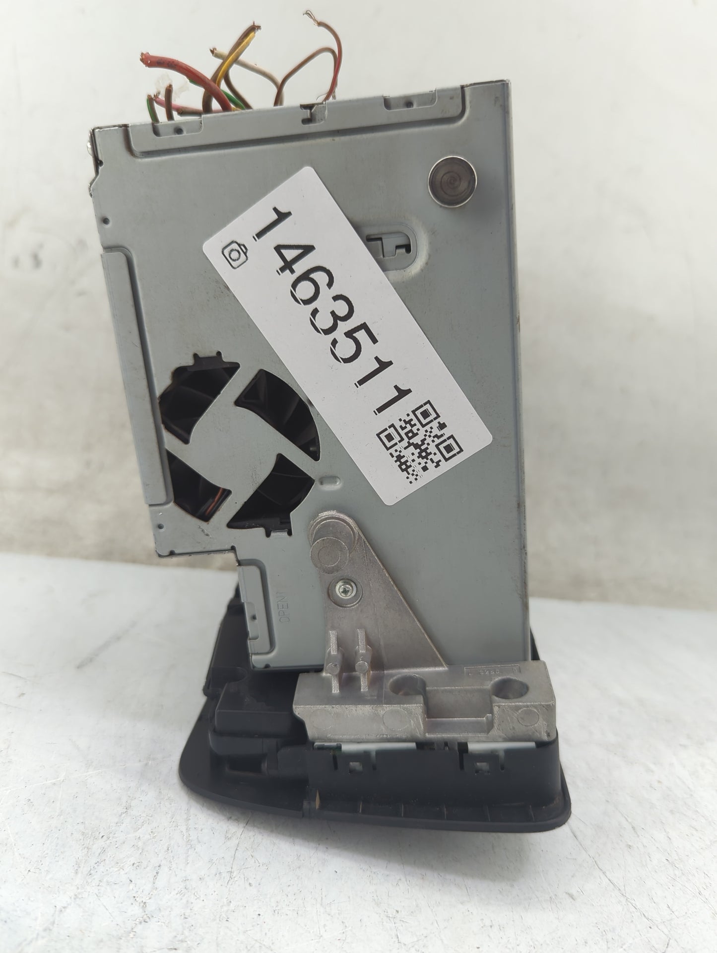 2014-2015 Mercedes-Benz Glk350 Radio AM FM Cd Player Receiver Replacement P/N:A 204 901 80 04 A 204 900 45 15 Fits OEM Used