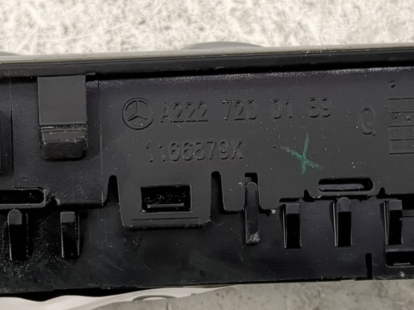 2015 Mercedes-Benz S-Class Master Power Window Switch Replacement Driver Side Left P/N:A2227200189 1166879X Fits OEM Used Au