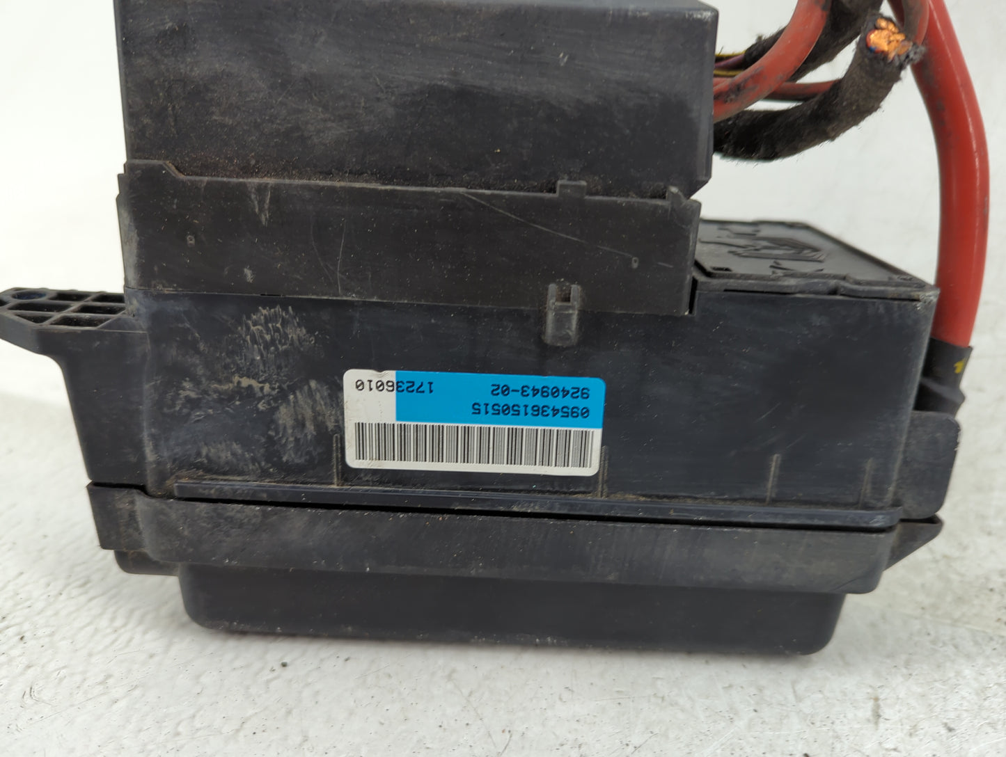 2012-2016 Mini Cooper Countryman Fusebox Fuse Box Panel Relay Module P/N:9240943-02 17236010 Fits OEM Used Auto Parts - Oemu