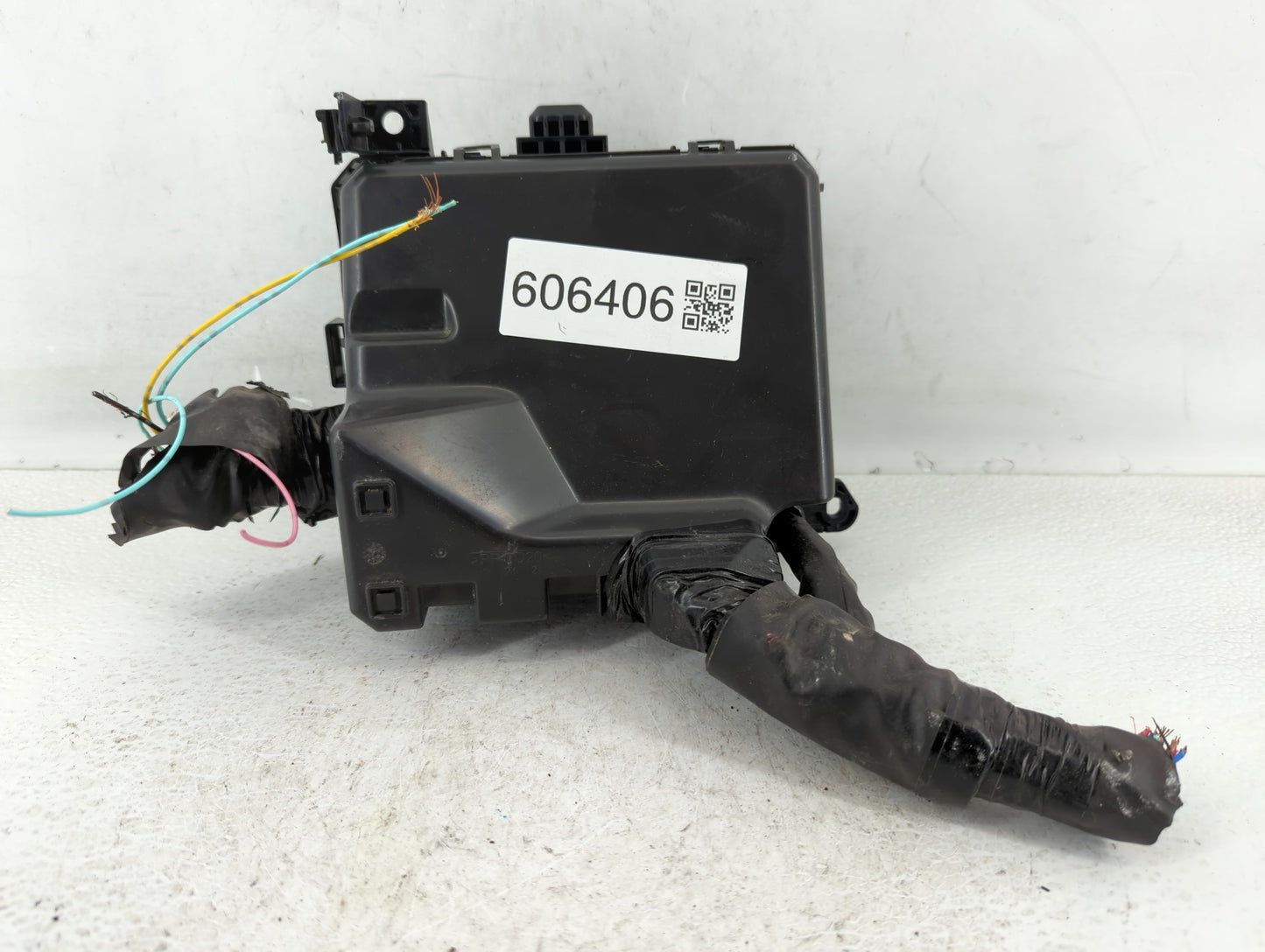 2012-2017 Mitsubishi Outlander Sport Fusebox Fuse Box Panel Relay Module Fits Fits 2012 2013 2014 2015 2016 2017 OEM Used Au