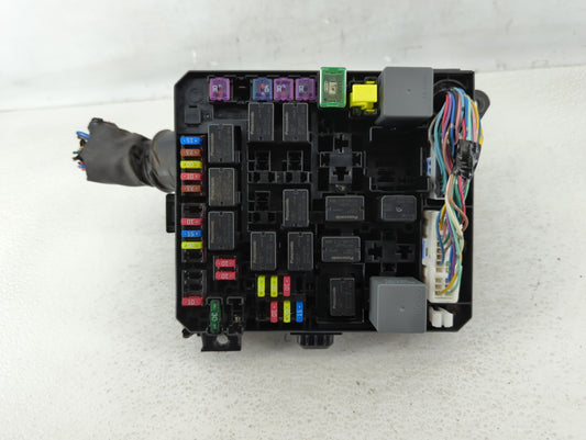 2012-2017 Mitsubishi Outlander Sport Fusebox Fuse Box Panel Relay Module P/N:8565A268 Fits Fits 2012 2013 2014 2015 2016 2017 OEM Used Auto Parts