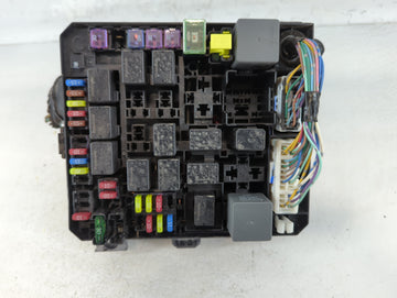 2012-2017 Mitsubishi Outlander Sport Fusebox Fuse Box Panel Relay Module P/N:8565A268 Fits Fits 2012 2013 2014 2015 2016 2017 OEM Used Auto Parts