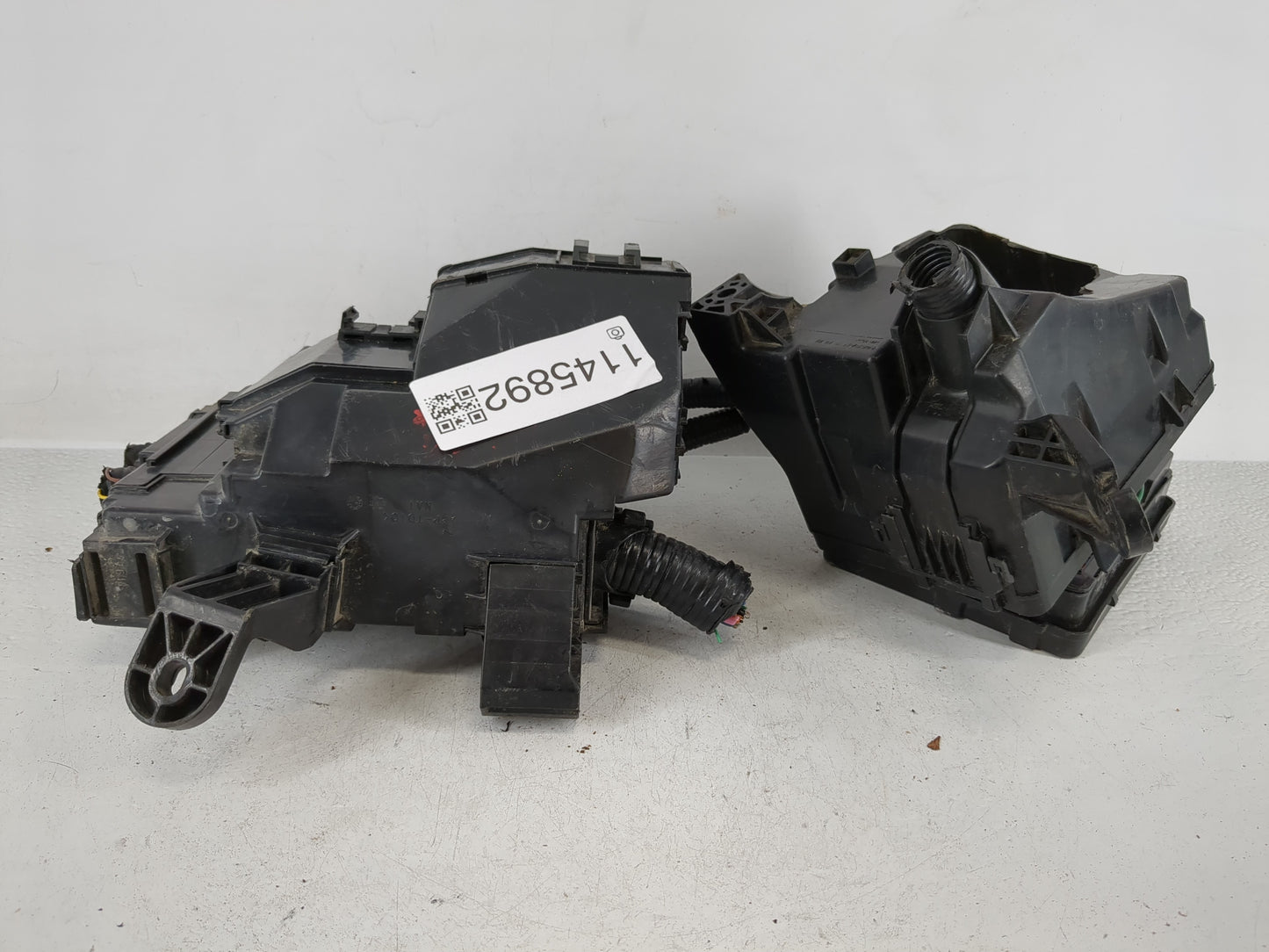 2015 Nissan Altima Fusebox Fuse Box Panel Relay Module P/N:284B7 3TS9E Fits OEM Used Auto Parts - Oemusedautoparts1.com