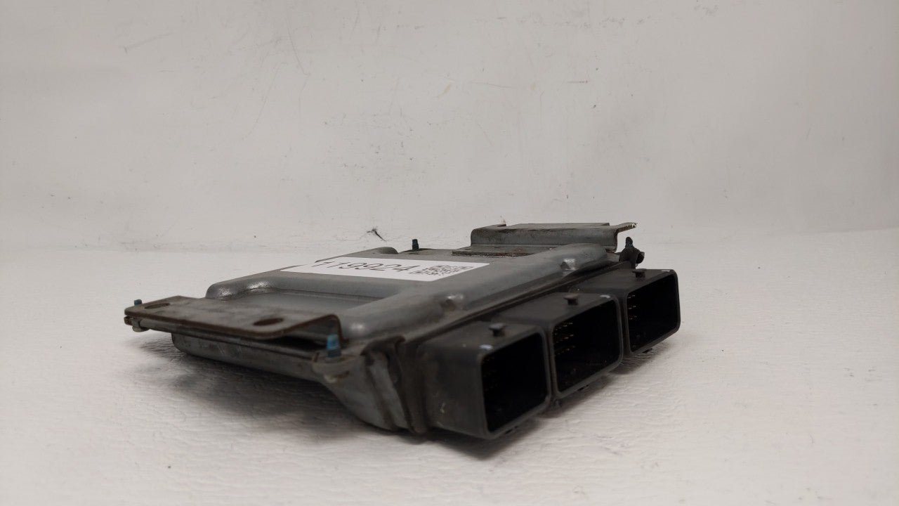 2015 Nissan Altima PCM Engine Control Computer ECU ECM PCU OEM P/N:BEM404-300 A1 NEC001-666, NEC013-028 Fits Fits 2013 2014
