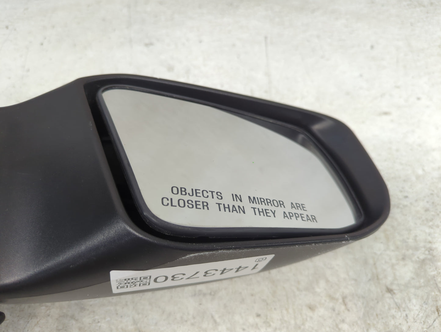 2013-2018 Nissan Altima Passenger Side View Mirror - Right Door Mirror OEM Used - Oemusedautoparts1.com